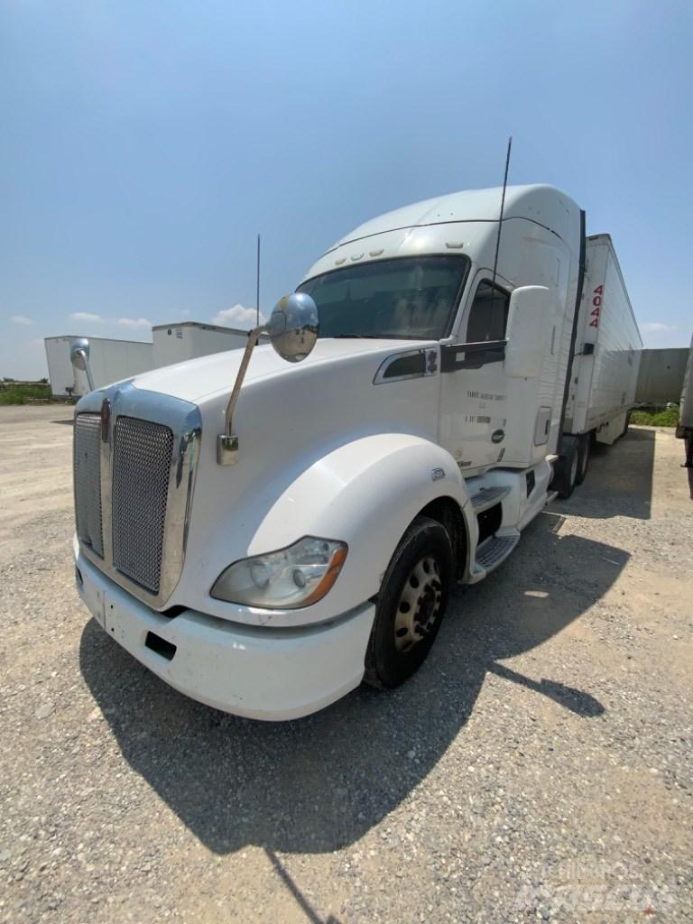 Kenworth T 680 Tractor Units