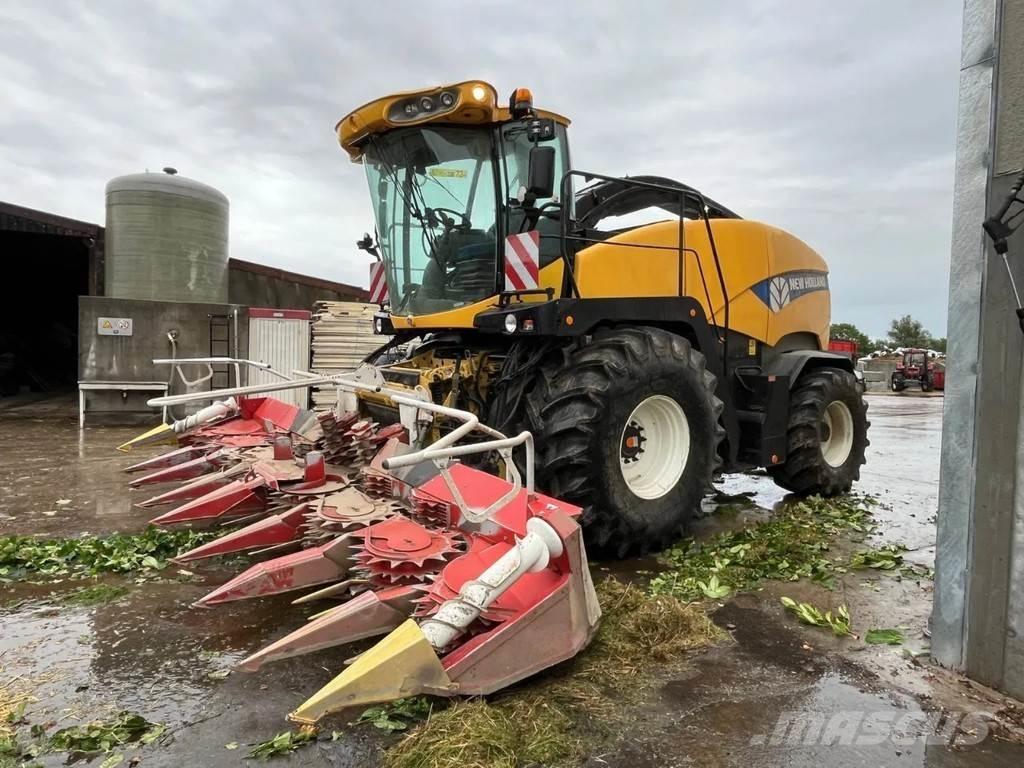 New Holland FR9060 Combine harvesters