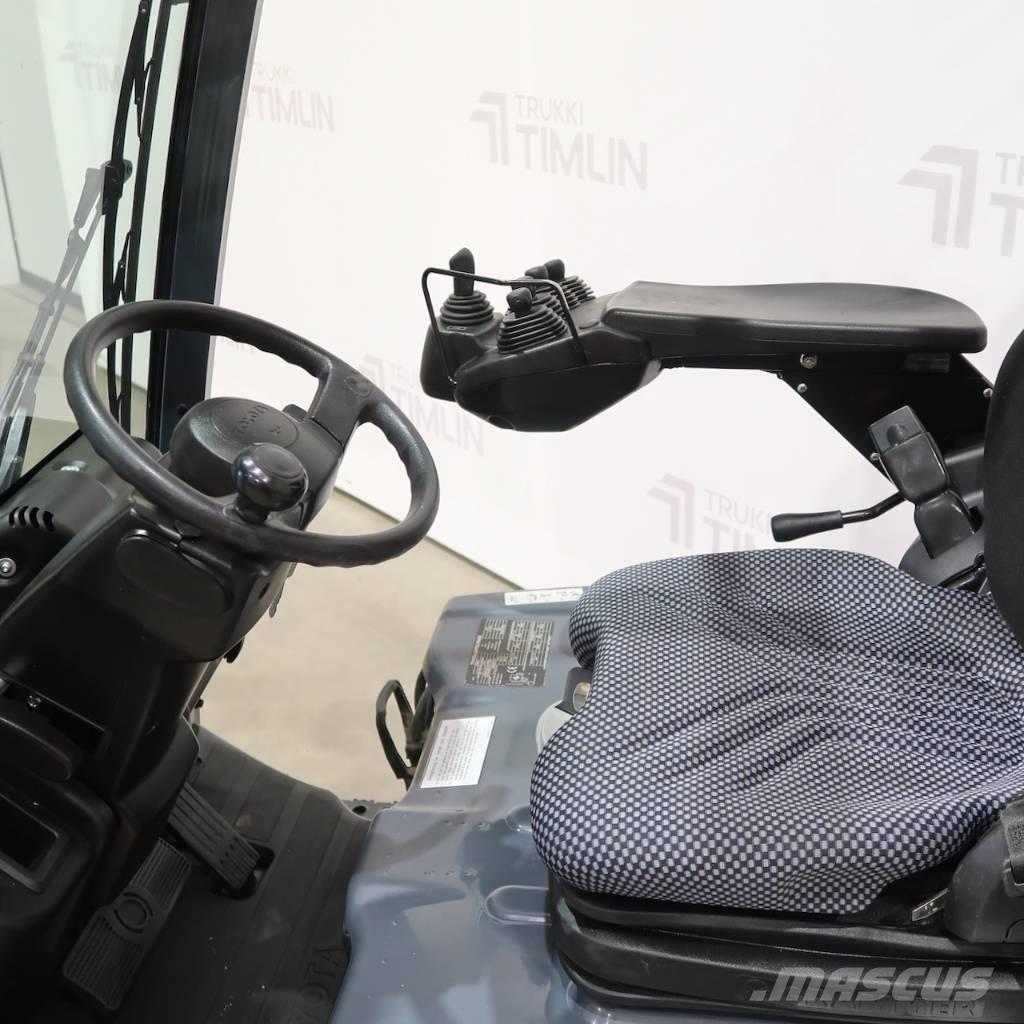 Toyota 8FBM20T Electric forklift trucks