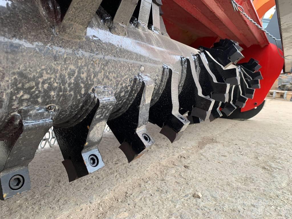  GIYI 1.80 Forestry mulchers