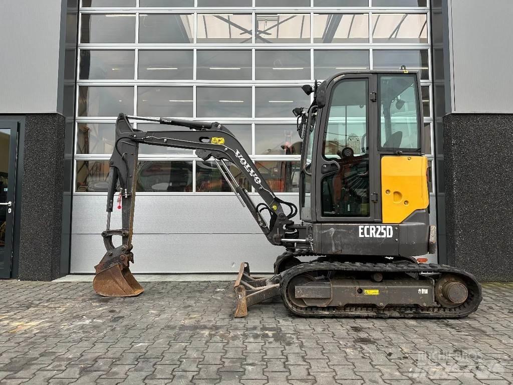Volvo ECR25D Mini excavators < 7t (Mini diggers)