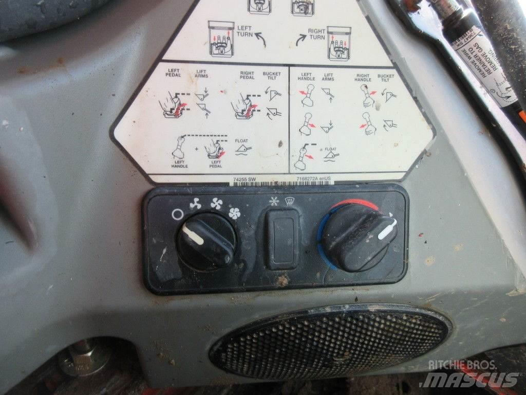  Bobcat® S510 Construction - Others
