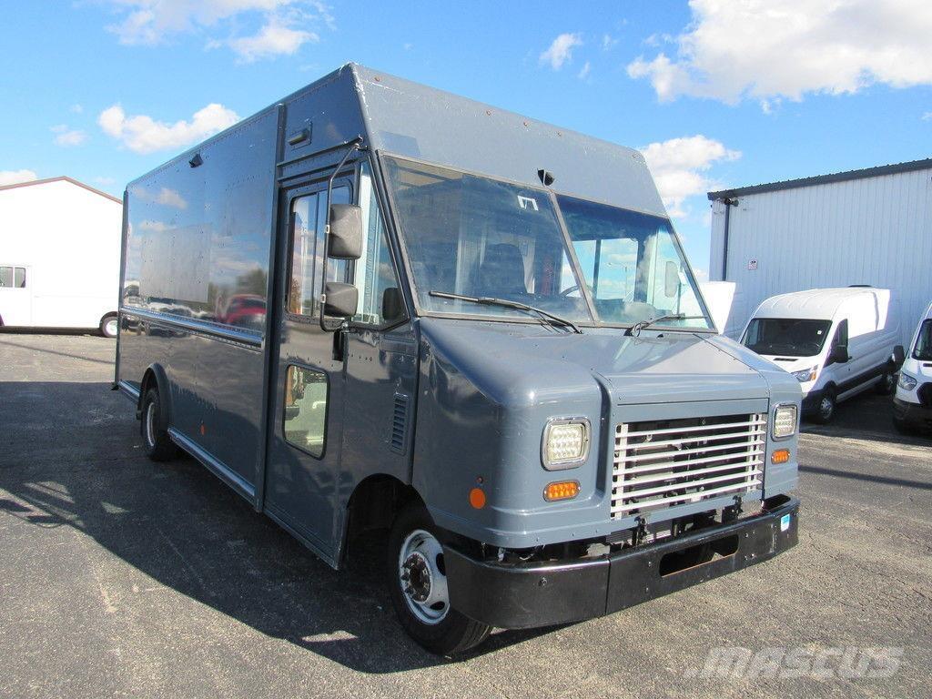 Ford E-450 Box body trucks