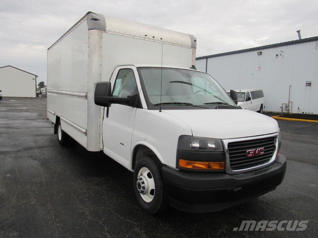 GMC Savana 3500 Box body trucks