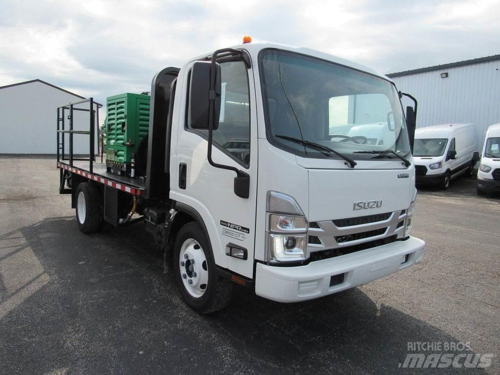 Isuzu NPR HD Flatbed / Dropside trucks