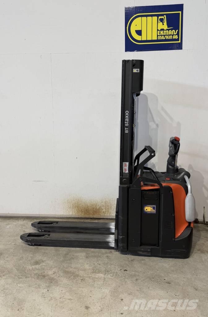 BT truck SPE 120L Pedestrian stacker