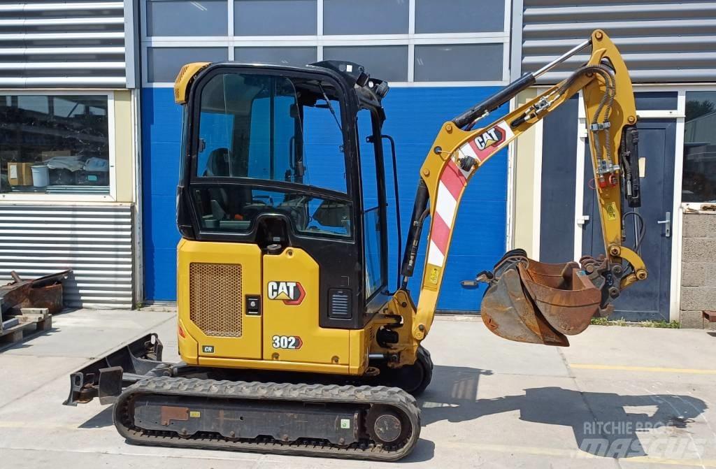CAT 302 Mini excavators < 7t (Mini diggers)