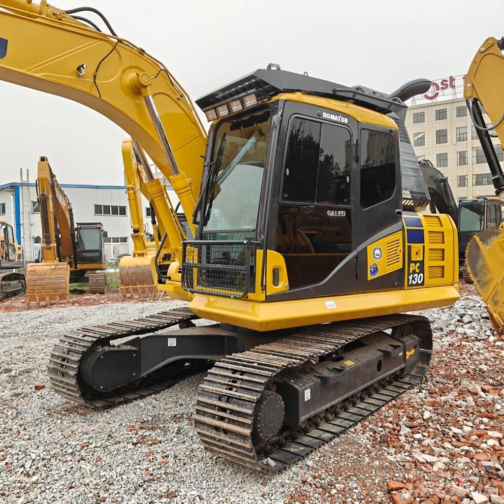 Komatsu 130-7 Crawler excavators