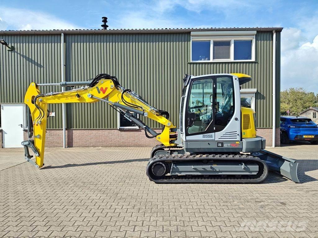 Wacker Neuson ET90 Wheeled excavators
