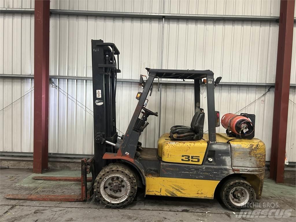 Tailift FG35 LPG trucks