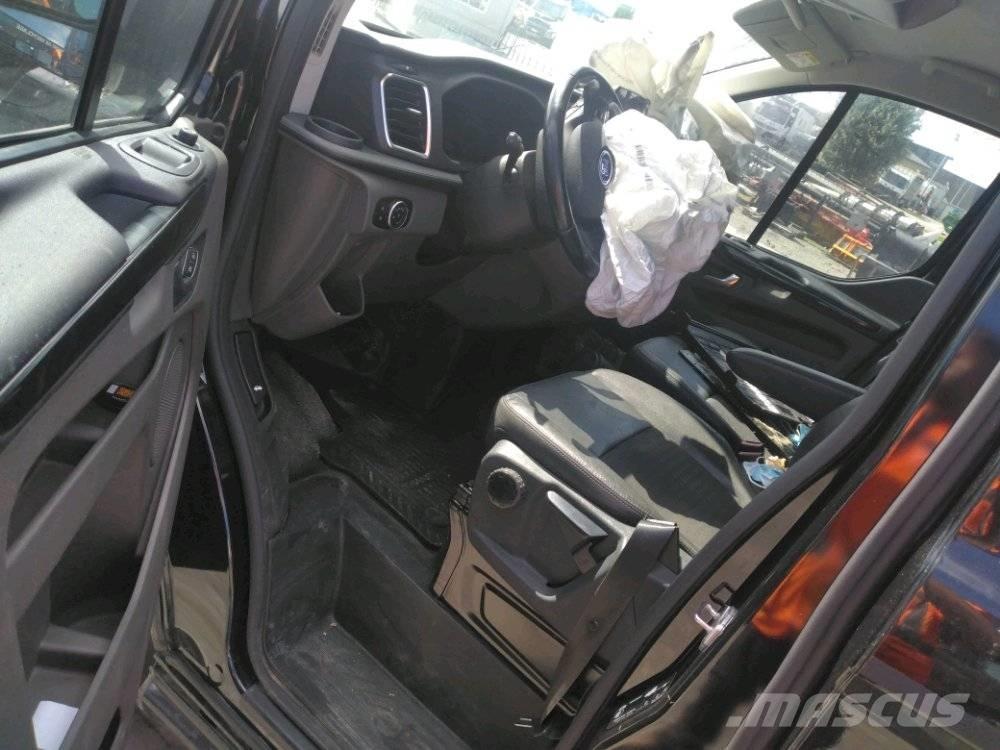 Ford TRANSIT CUSTOM Box body