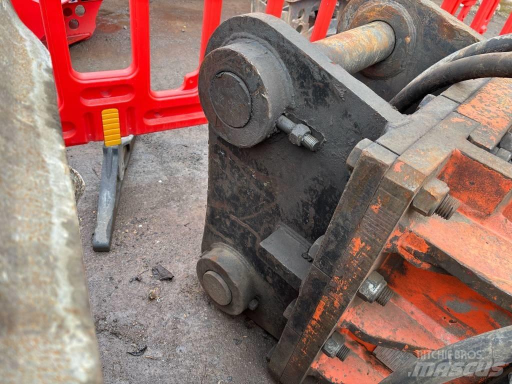 NPK GH 18 Hammers / Breakers