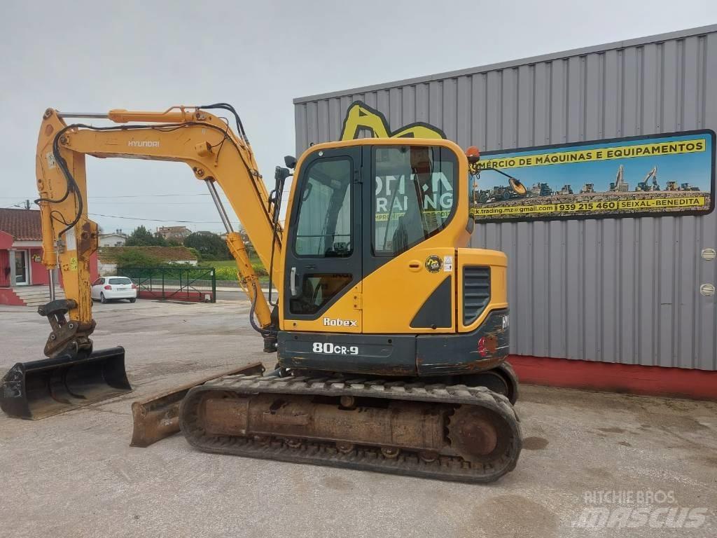 Hyundai R 80 CR Midi excavators  7t - 12t