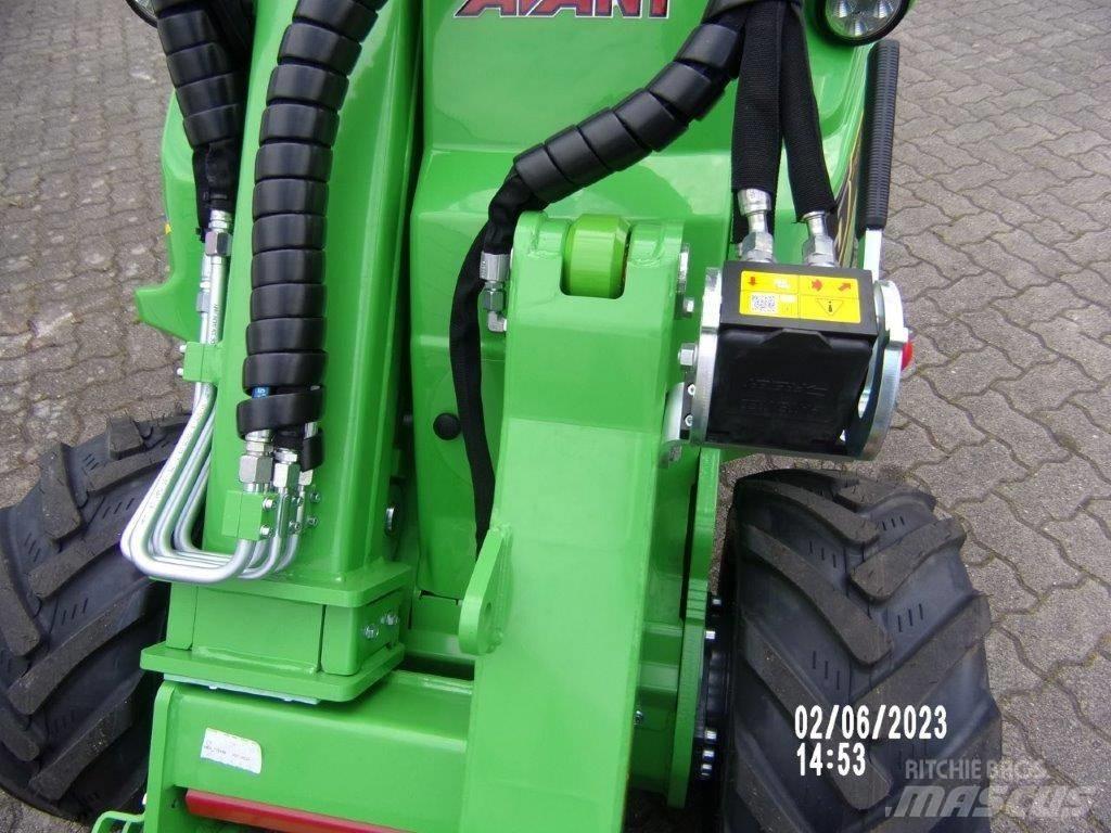 Avant E 5 Mini loaders
