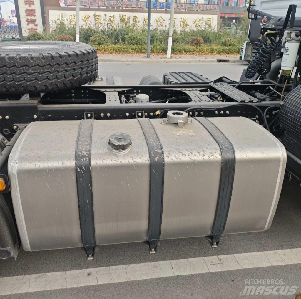 Shacman F 3000 Tractor Units