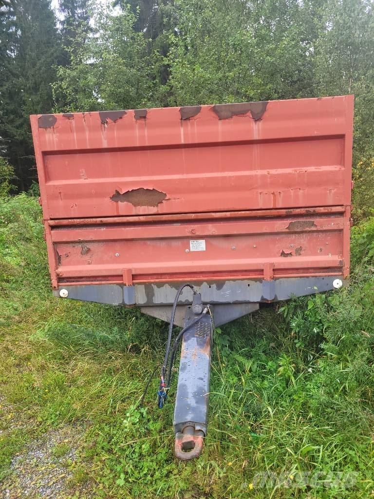 Tuhti M110 Tipper trailers