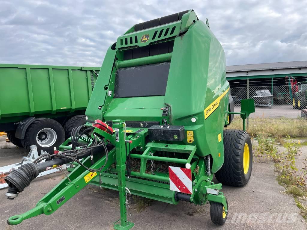 John Deere V 461 M Round balers