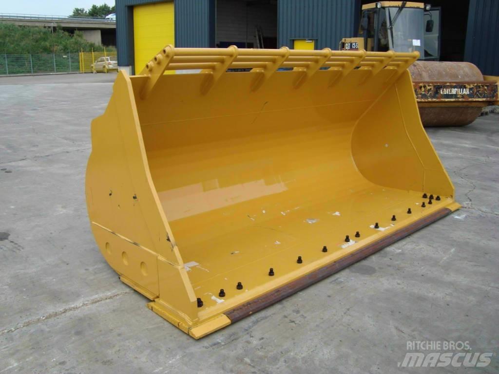 CAT 980G Buckets