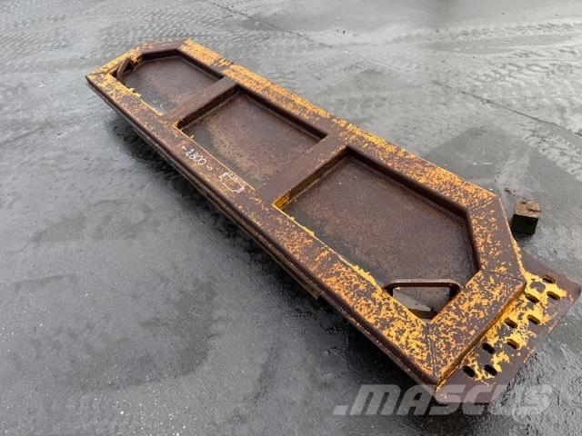 CAT TAILGATE Articulated Dump Trucks (ADTs)