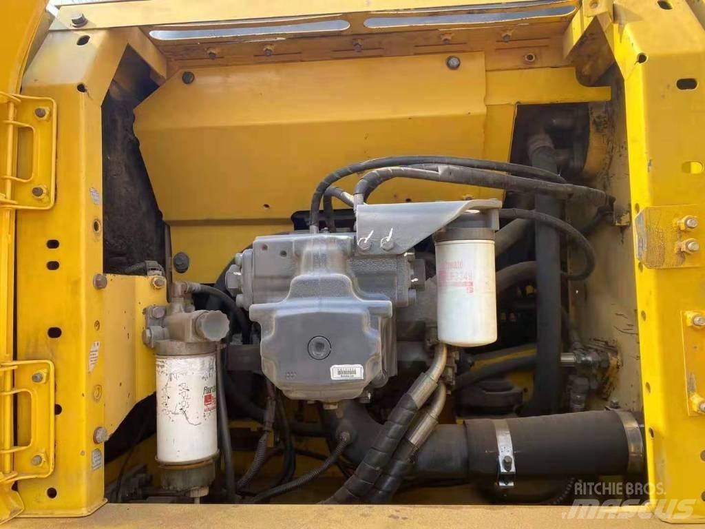 Komatsu pc220-8 Crawler excavators