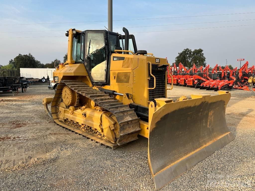 CAT D 6 N XL Crawler dozers