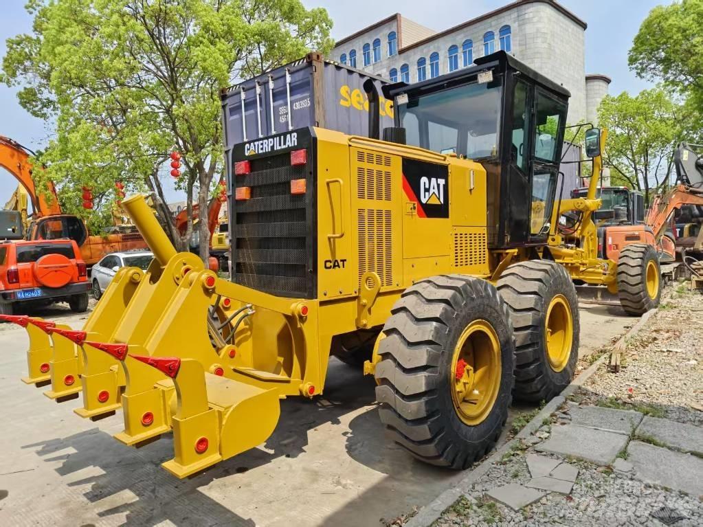 CAT 120 H Graders
