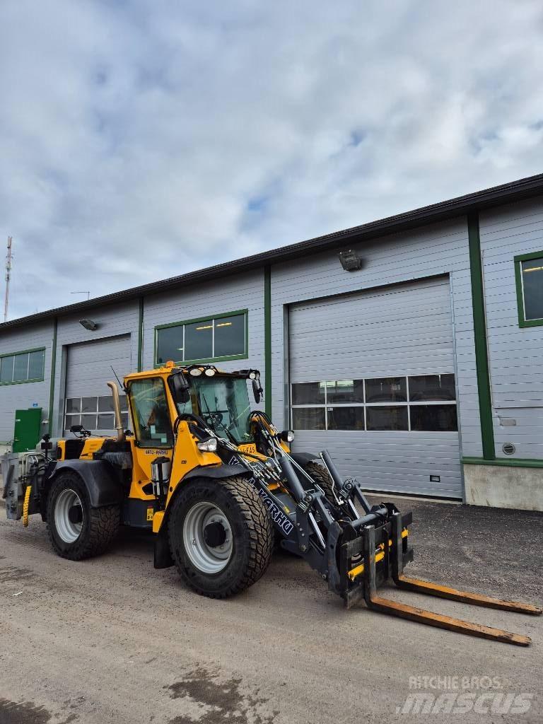 Wille 665 Compact tractors