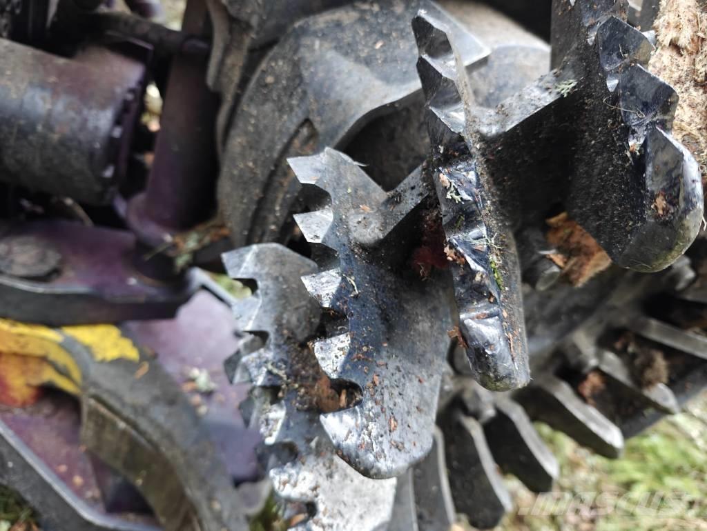 John Deere 1270 G Harvesters