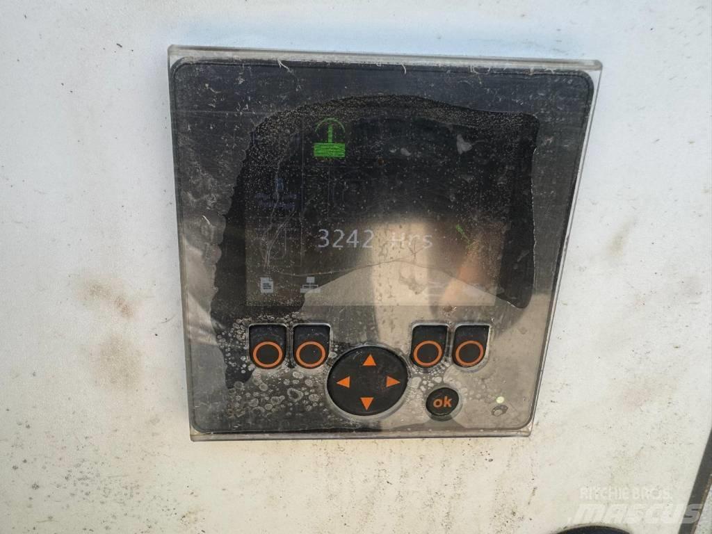Terex Colt 800 Screeners