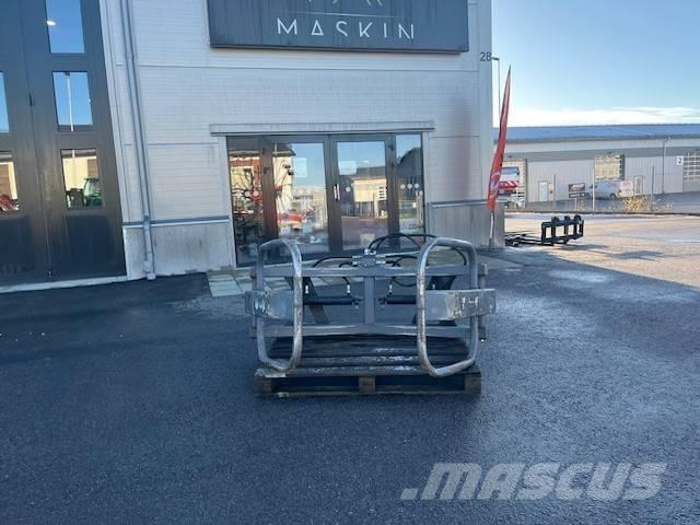 Norje 1600 Front loader accessories