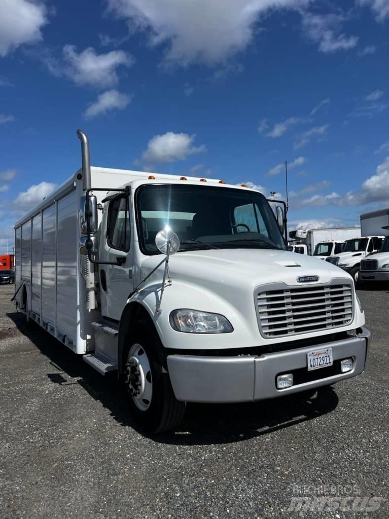 Freightliner M2 106 Beverage delivery trucks