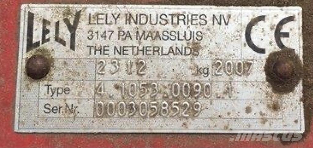 Lely LOTUS 1020 Rakes and tedders