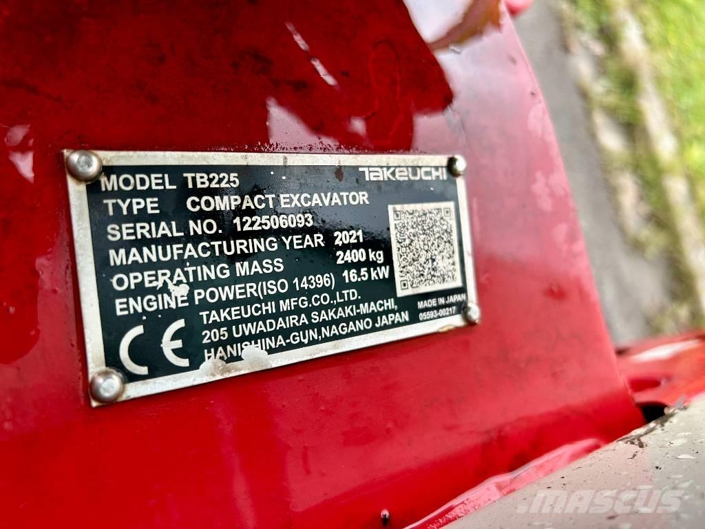 Takeuchi TB 225 Mini excavators < 7t (Mini diggers)