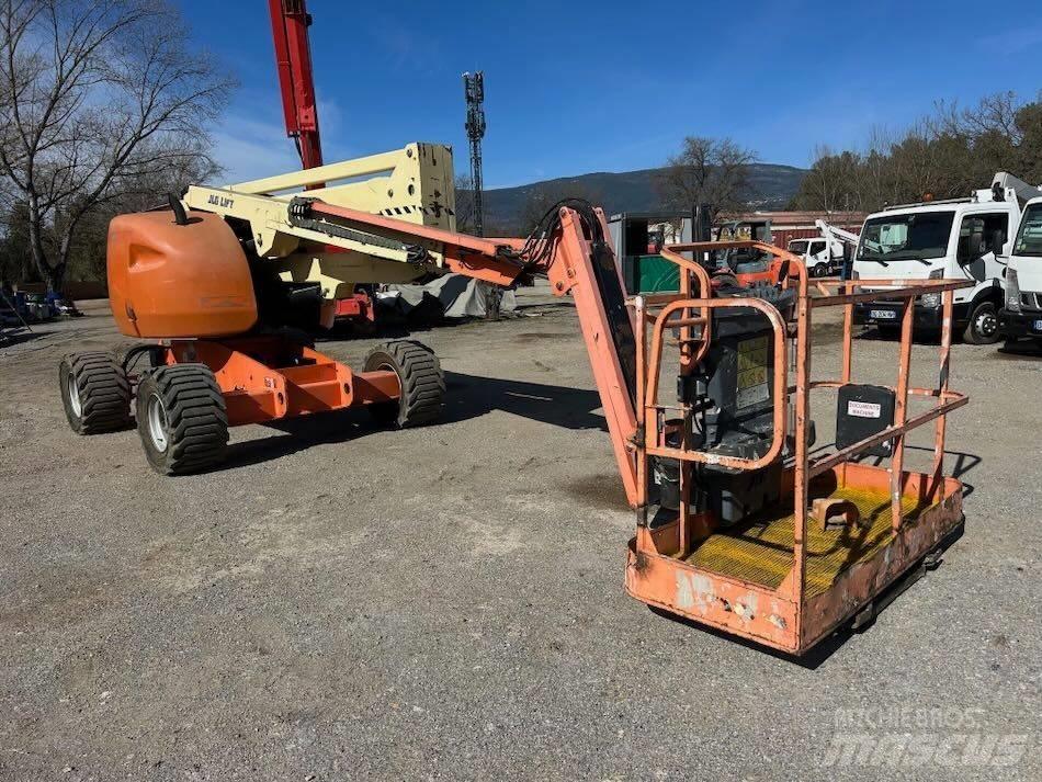 JLG 510 AJ Articulated boom lifts