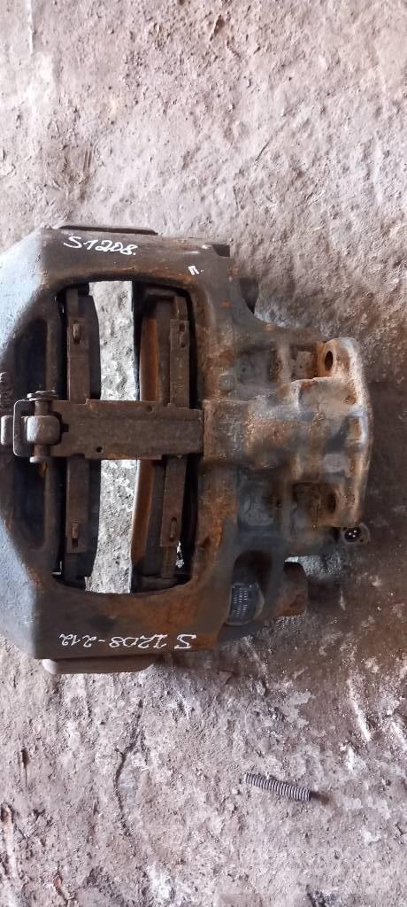 Scania 94 D.   1472420 Brakes