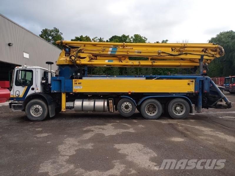 Schwing 36M (#1032) Concrete pump trucks