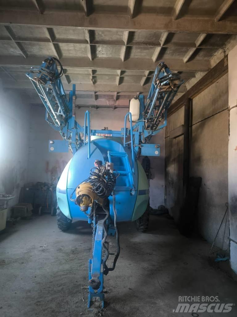 Berthoud Tenor 28-30 Trailed sprayers