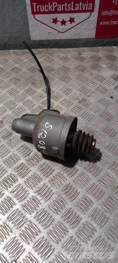 Scania 94 D.    1412317 Brakes