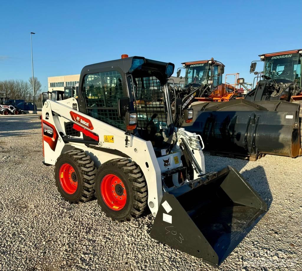 Bobcat S 450 Skid steer loaders