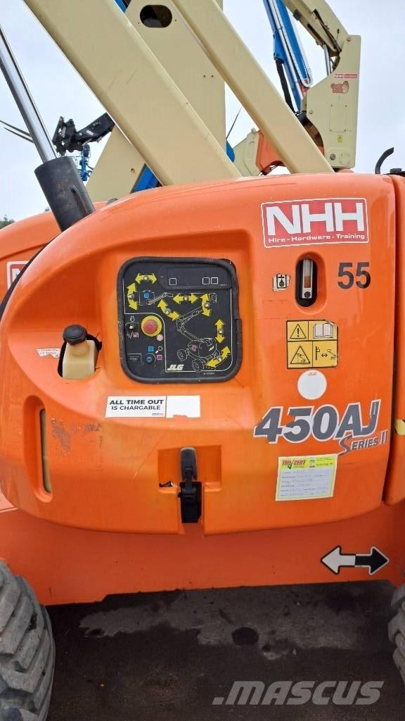 JLG 450 AJ Articulated boom lifts