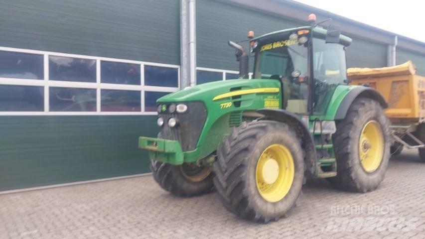 John Deere 7730AS Tractors