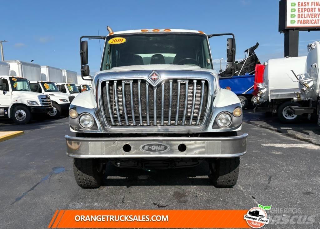 International 7400 Water tankers