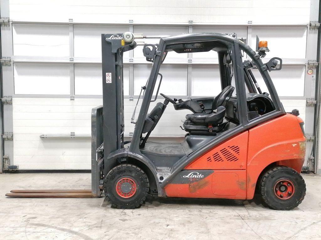 Linde H25T-01 LPG trucks