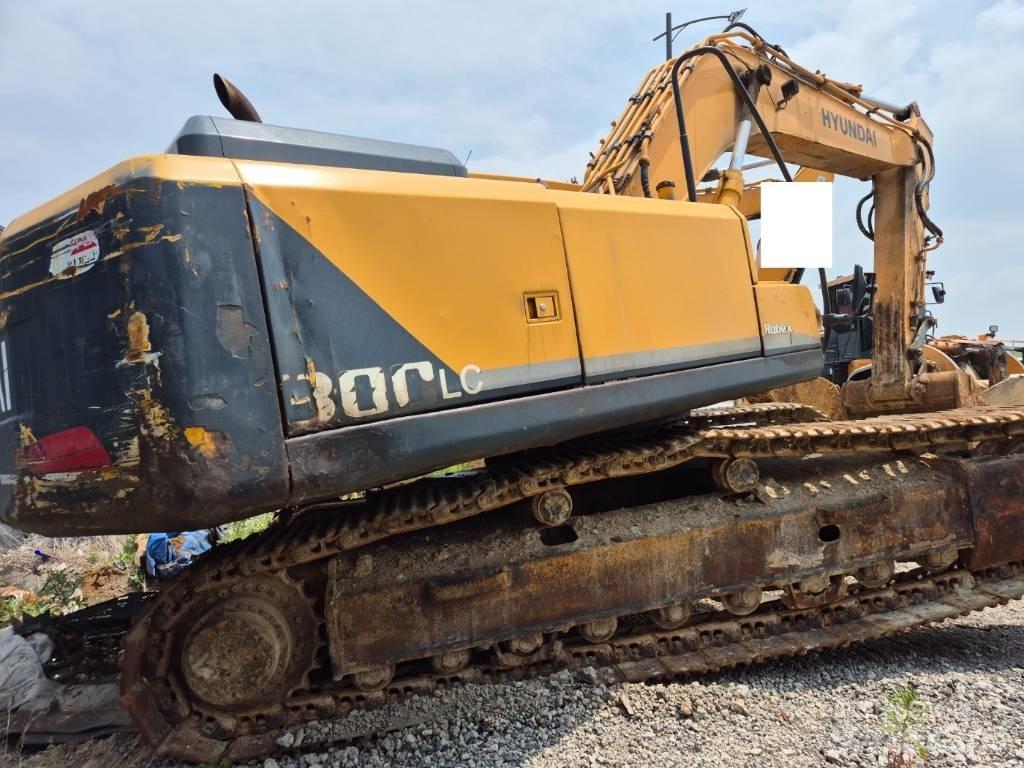 Hyundai Robex 300 LC Crawler excavators