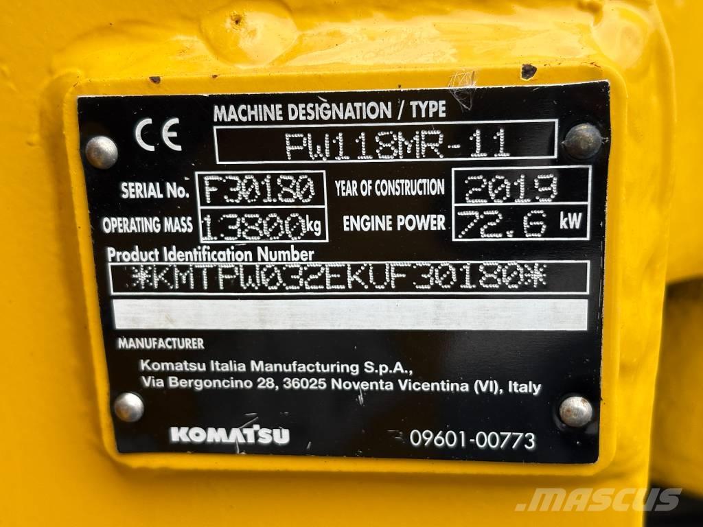 Komatsu PW118-11 Wheeled excavators