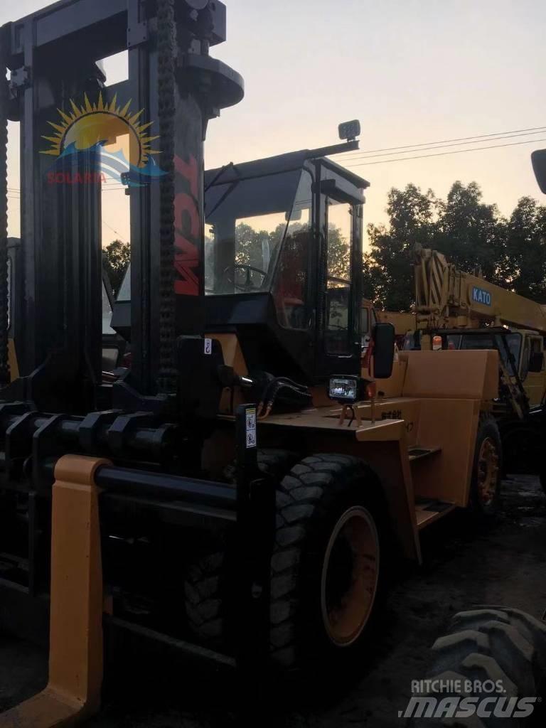 TCM FD 150 Diesel trucks