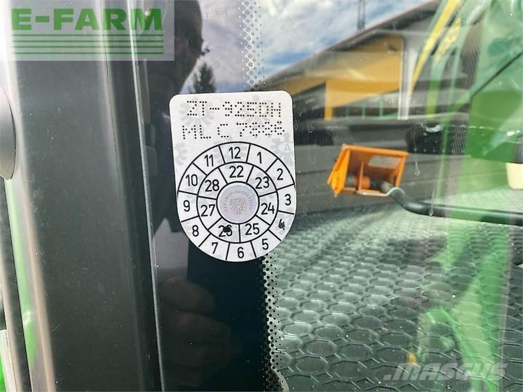 John Deere 6120m Tractors