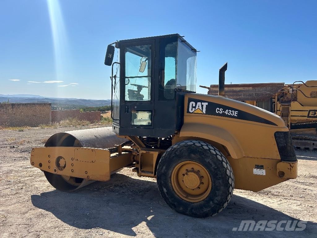 CAT CS 433 E Twin drum rollers