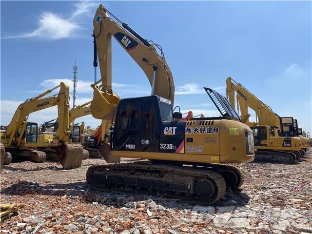 CAT 323D2L Crawler excavators