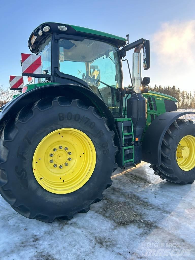 John Deere 6250 R Tractors